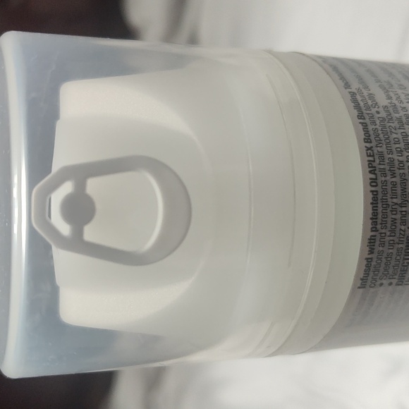 OLAPLEX No.6 - Picture 6 of 7